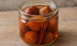 Hogos agridulces en vinagre de manzana